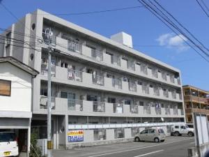 鶴島１丁目7-8の賃貸(アパート・マンション)