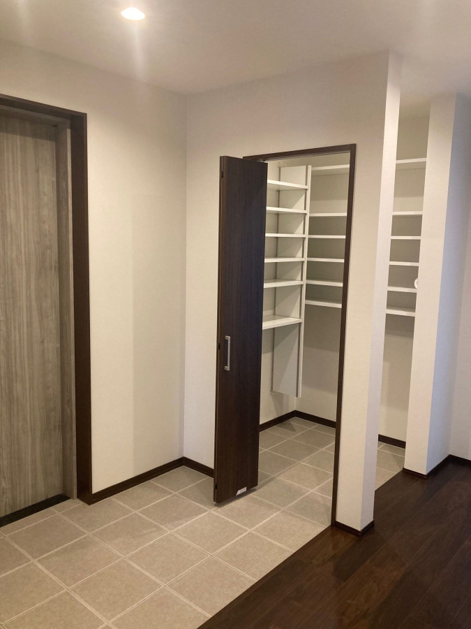 玄関2・シューズクローク