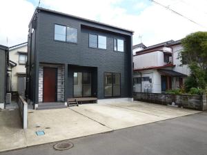 高洲町124-4の戸建住宅