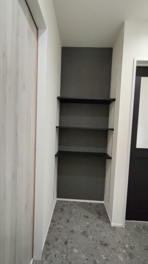 玄関ホール収納棚