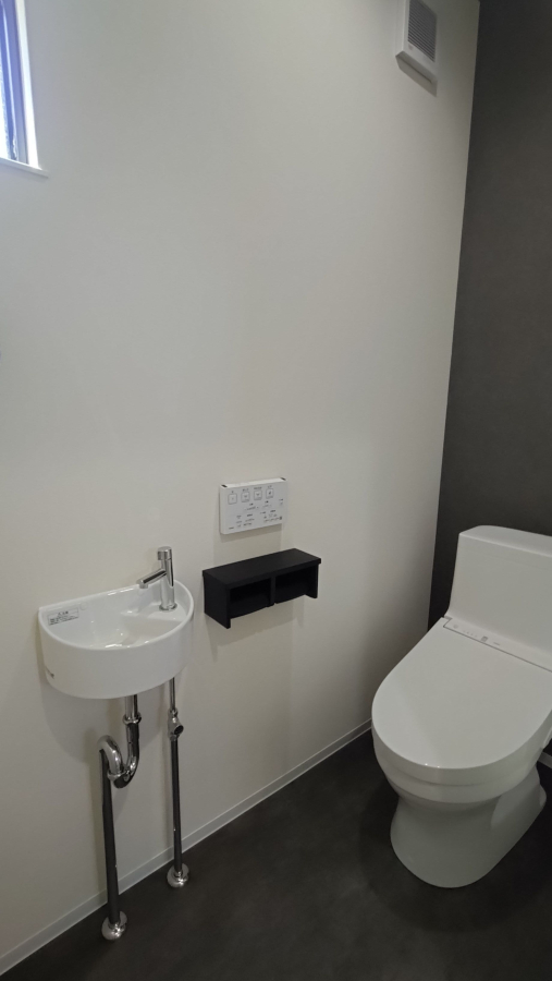 1階トイレ