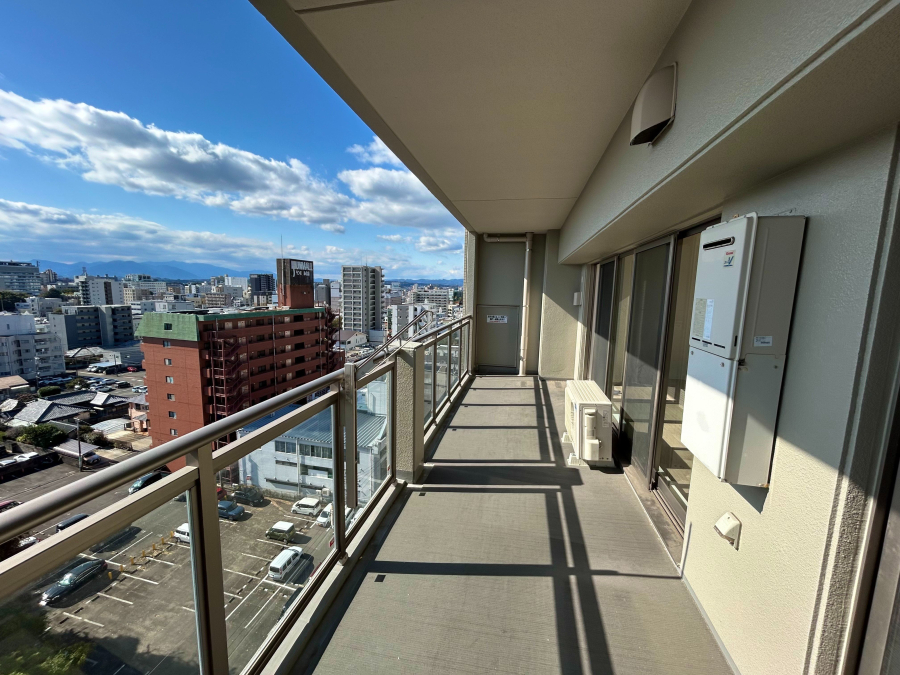 【バルコニー】 最大奥行2.0mの広々としたバルコニーです!