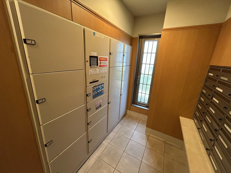 【郵便ポスト・宅配ボックス】 お届け物を一時的に保管する宅配ボックス!