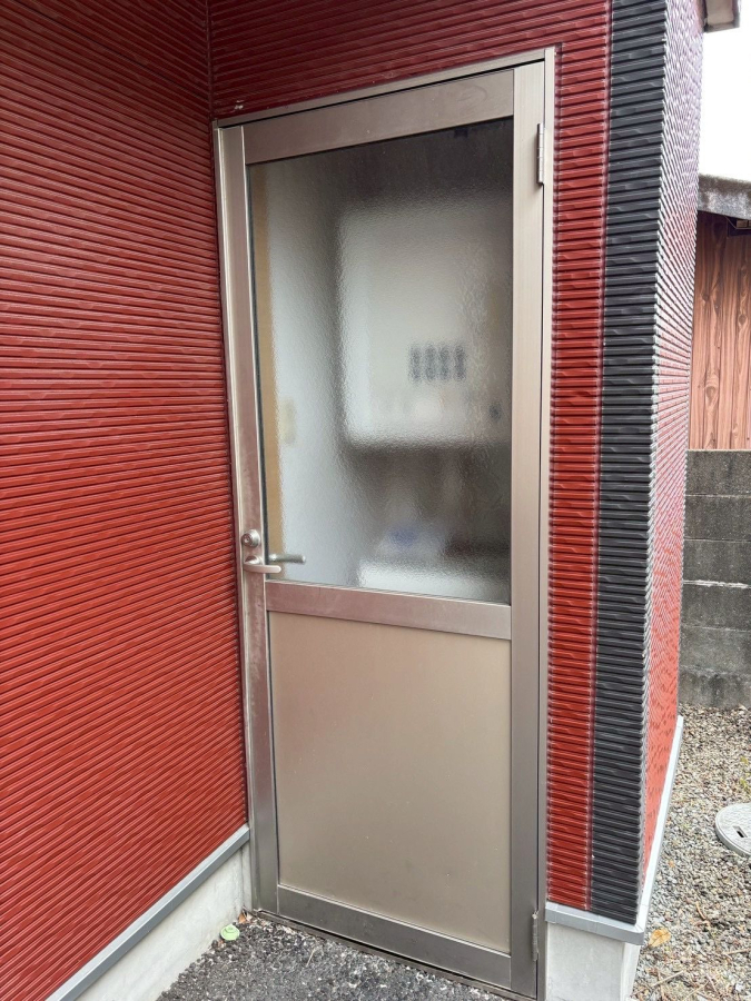 1F(室外洗濯機置場)