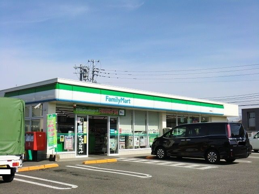 ファミリーマート天神前店