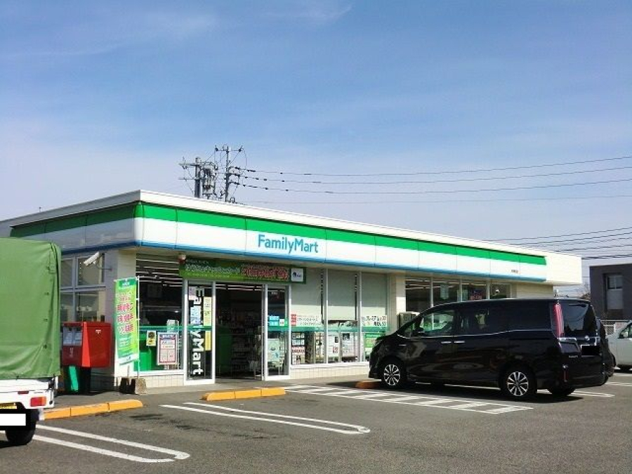 ファミリーマート天神前店