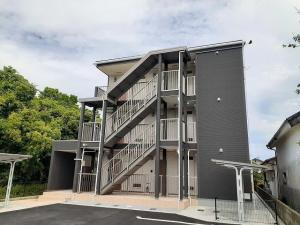 恒久南４丁目2-8の賃貸(アパート・マンション)