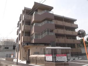 大字本郷南方4044-8の賃貸(アパート・マンション)